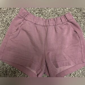 Women’s A New Day Mauve Shorts - Medium